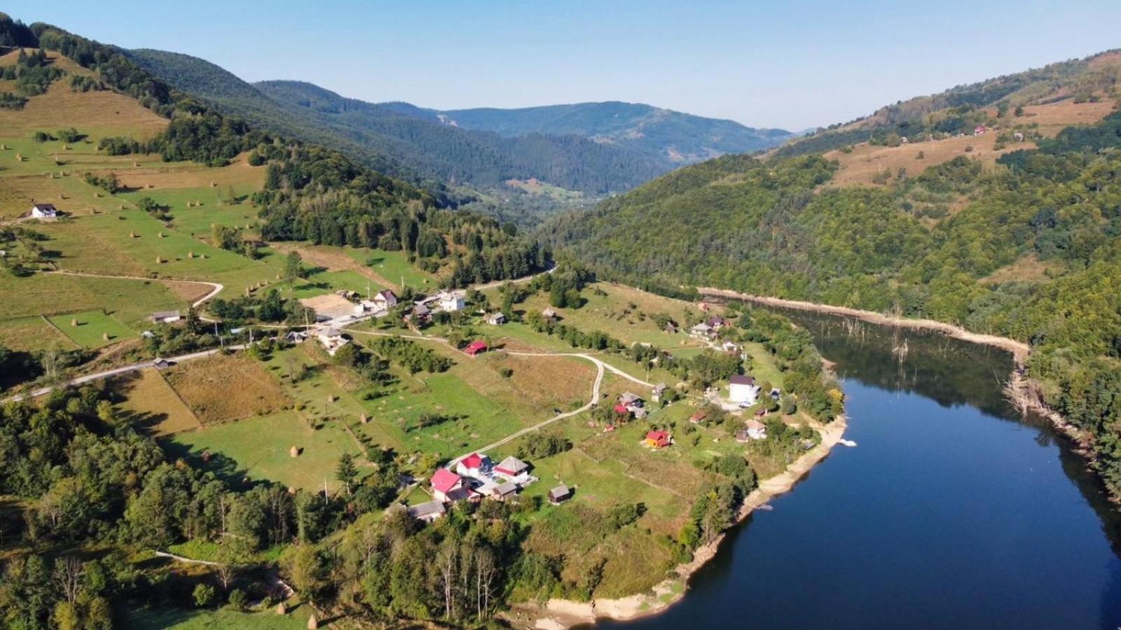Cabana Baraj Apuseni Mountains Mihoesti Eksteriør billede
